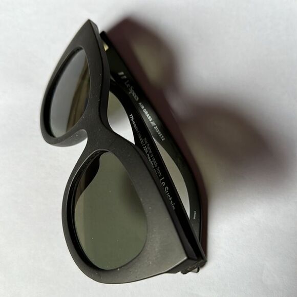 LE Specs AIR GRASS Sunglasses in Matte BLACK GRASS Organic Air Heart Brat NWT main image 4